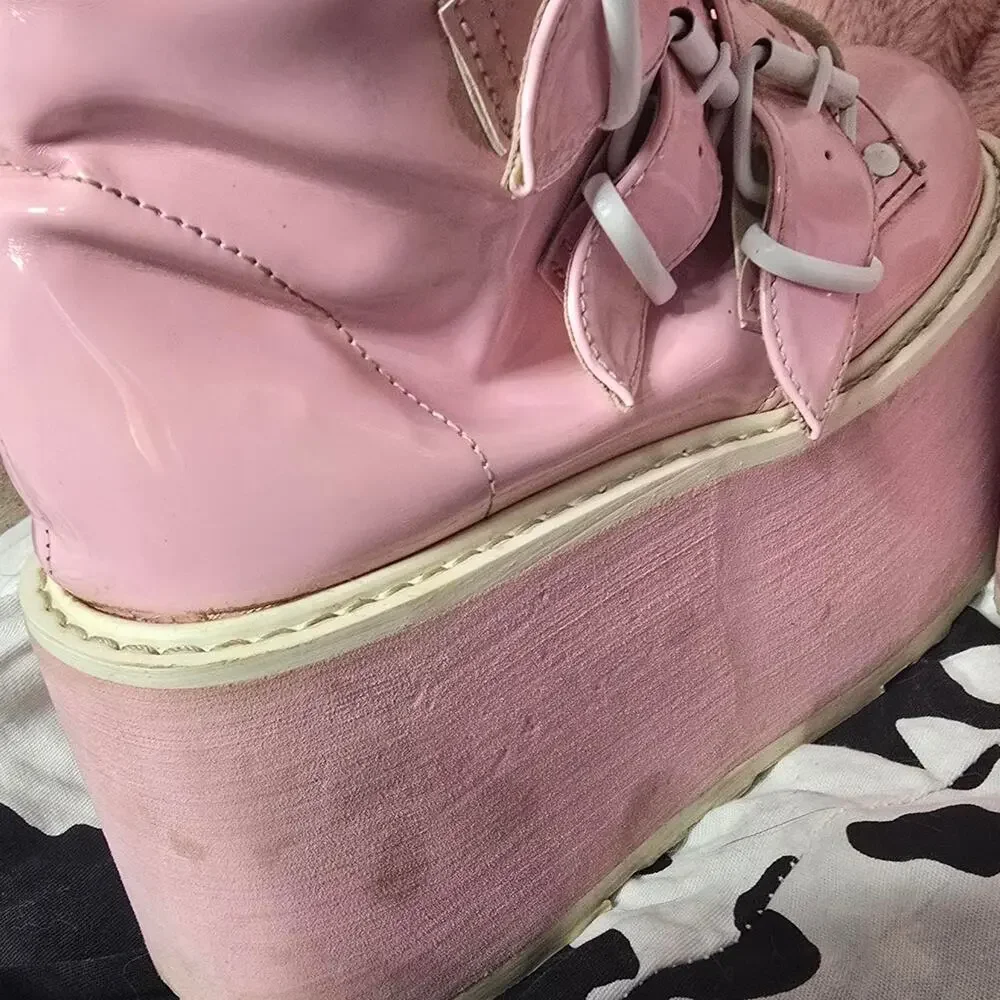 Discontinued demonia cult pink holographic